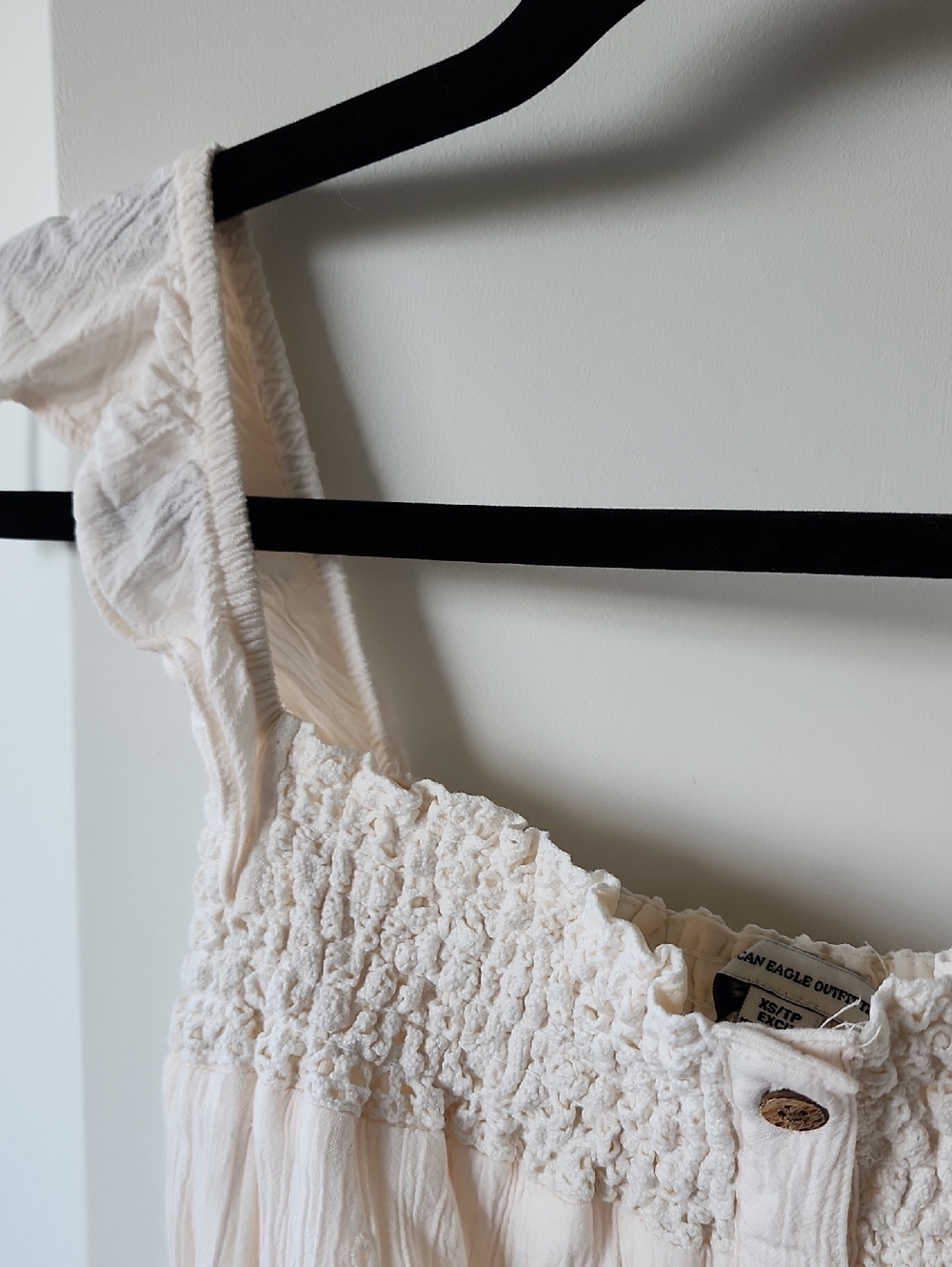 AE Cream Romper Xs - Picture 6 of 12
